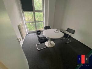 Büro Innenansicht 2