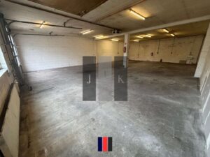 Halle Innenansicht 3