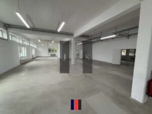 Halle Innenansicht 3