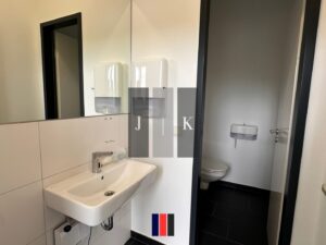 Sanitär Innenansicht 1