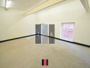 Archiv (Zugang über Treppe)