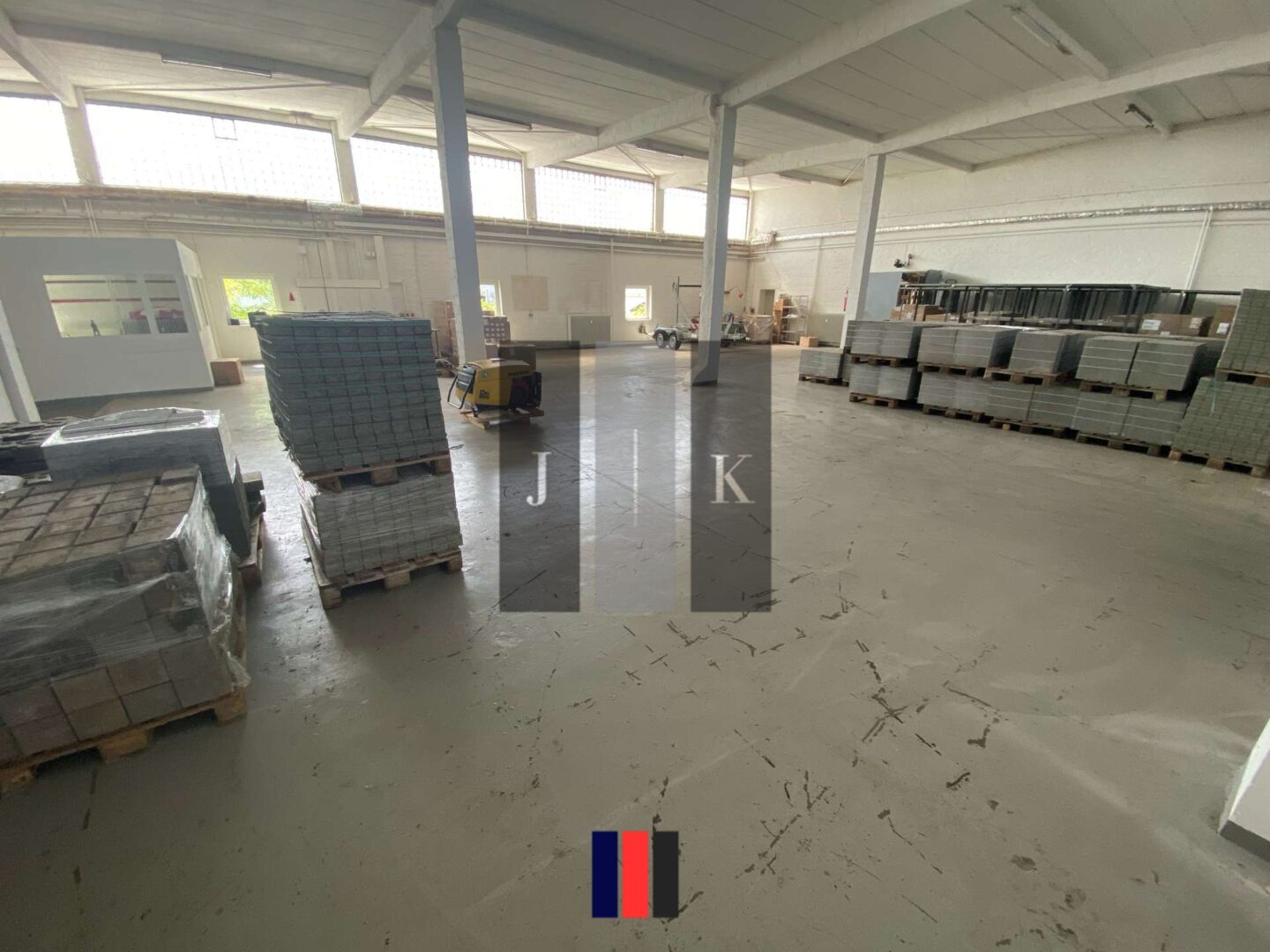 Mehr über den Artikel erfahren Ebenerdige Lager- und Werkstattfläche ca. 520 m² in Barsbüttel – auch für KFZ-Nutzung geeignet