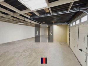 Halle Innen 3 (Visual)