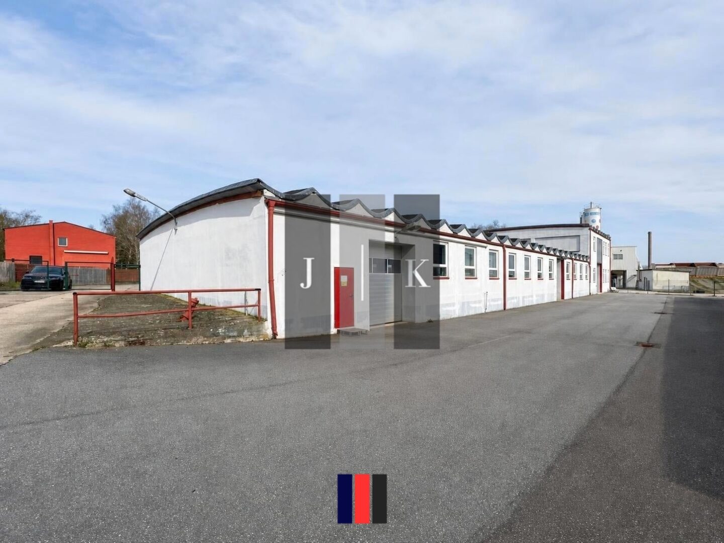 Mehr über den Artikel erfahren Halle ca. 384 m² mit ebenerdiger Andienung in Grevesmühlen