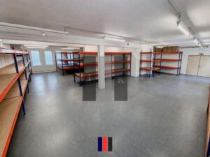 Halle Innen 3 (Visual)