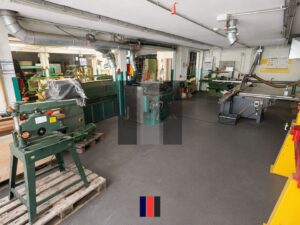 Halle Innenansicht 1 (Visual.)