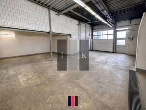 Halle Innen 7 (Visual)
