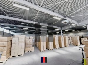 Halle Innen 1 (Visual)