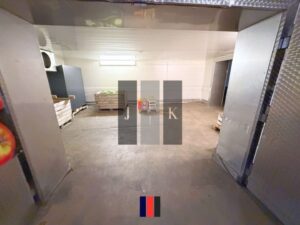 Halle Innen 5 (Visual)