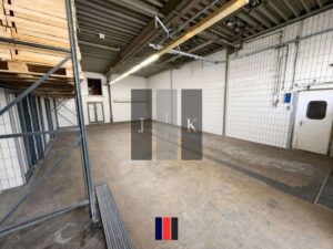 Halle Innen 10 (Visual)