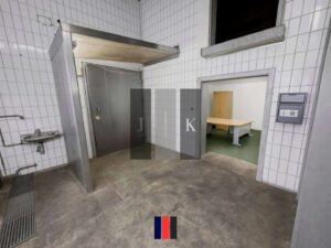 Halle Innen 4 (Visual)