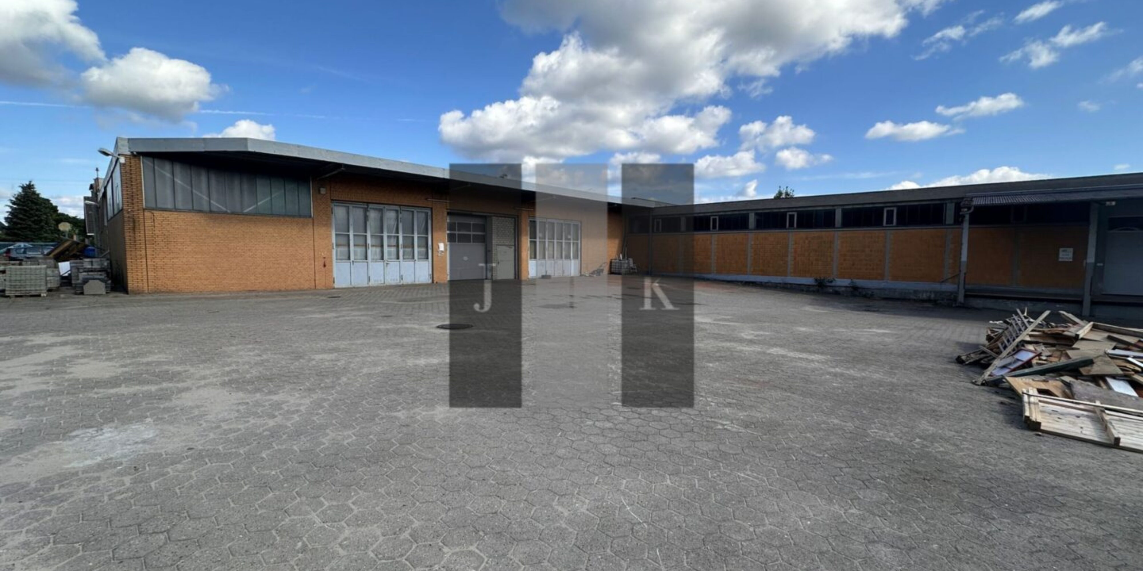 Befestigte Freifläche - Ansicht 1