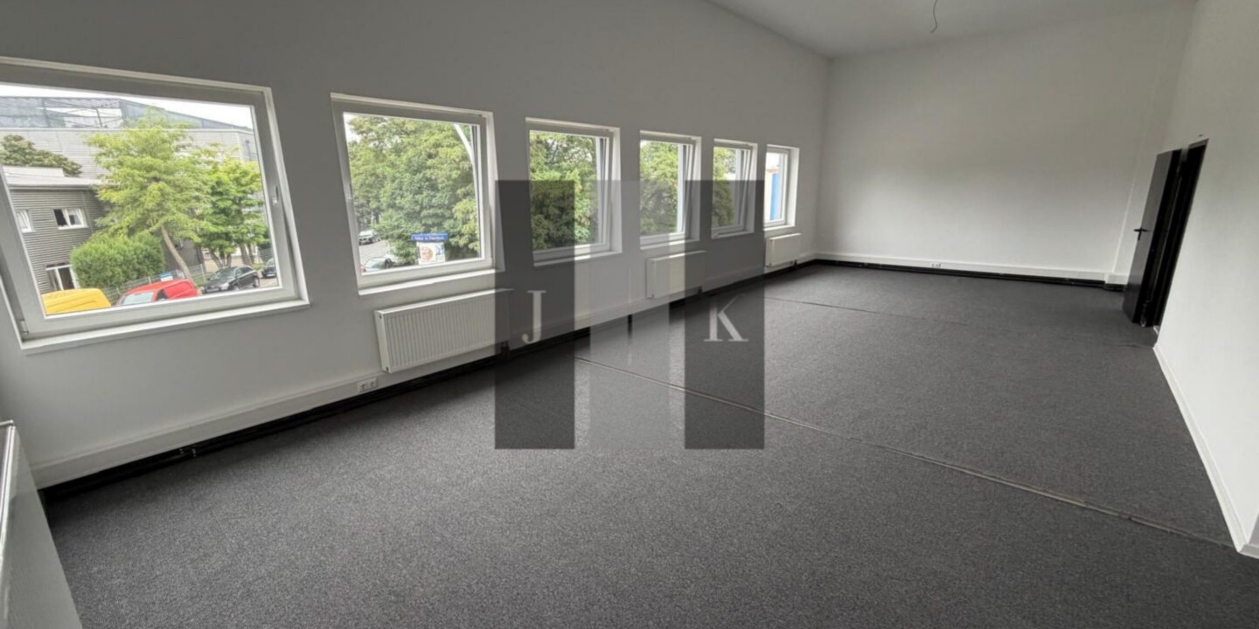 Büro Innenansicht 1