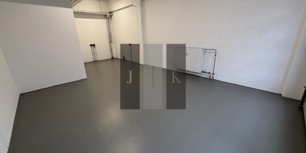 Halle Innenansicht 1