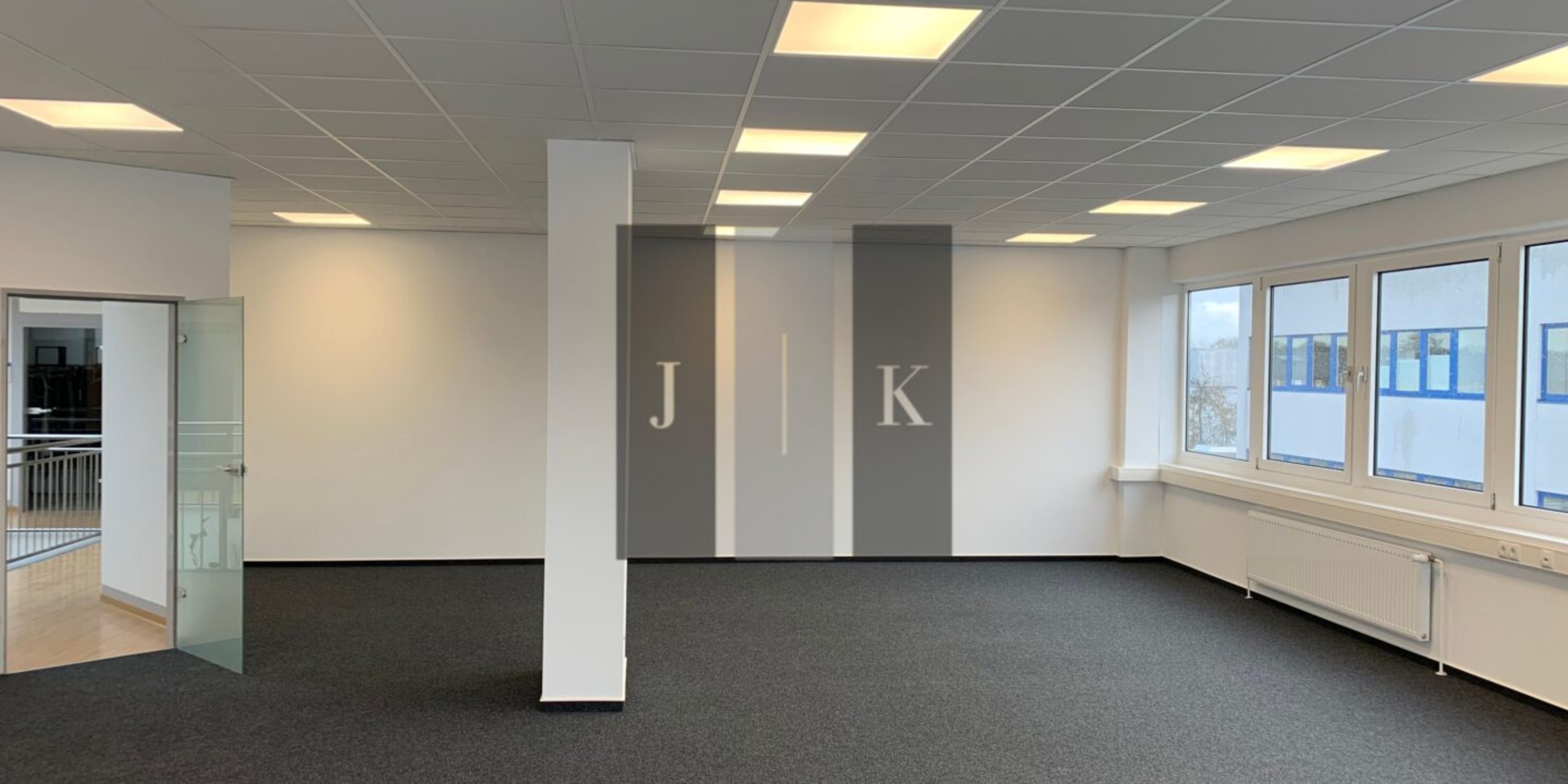 Büro Innenansicht 1